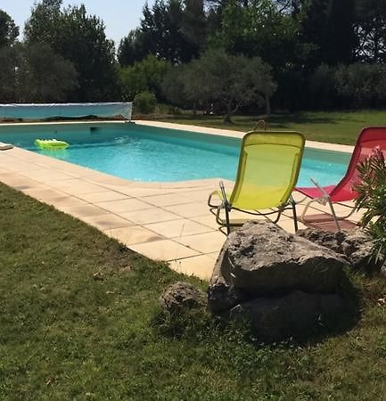 Chinchon LʼIsle-sur-la-Sorgue Exterior foto